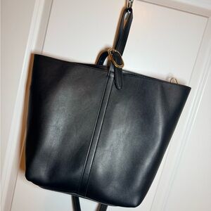 Old Navy Black Hobo Bag